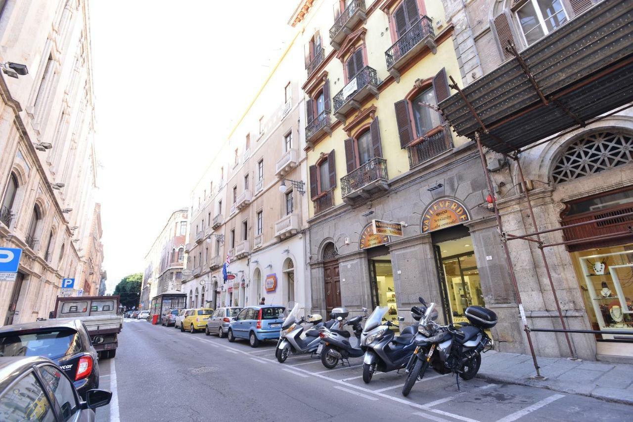 IzzHome Full Center Cozy Cagliari Esterno foto