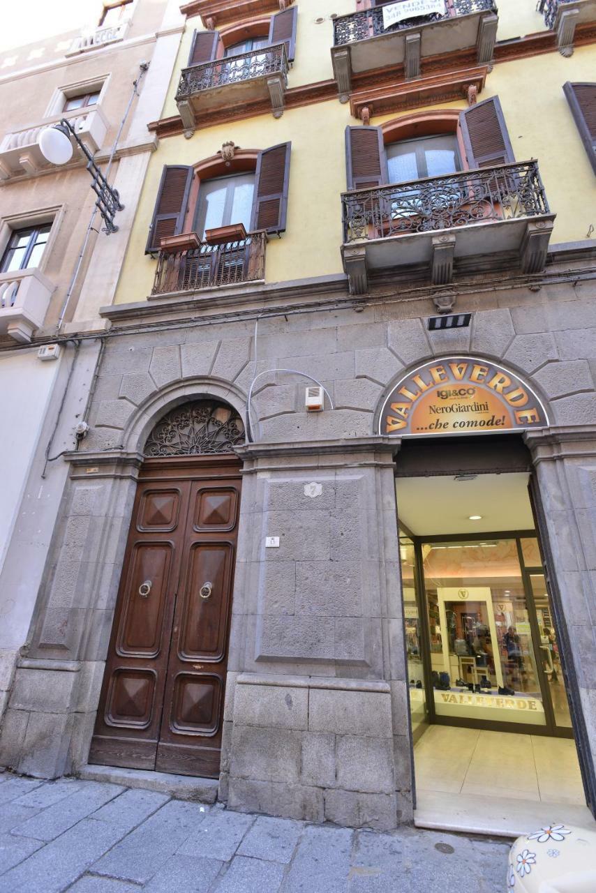 IzzHome Full Center Cozy Cagliari Esterno foto